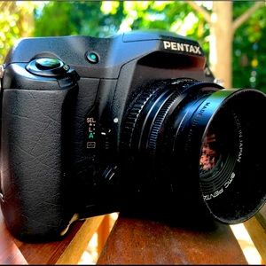 2006 Film Pentax! Very classic Film photographers camera. In very good condition